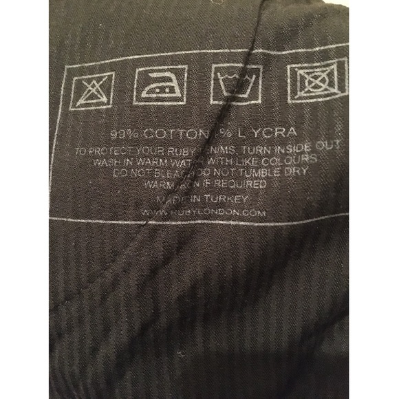 Ruby London Women bell bottom black denim jean 4/6 - Picture 6 of 8